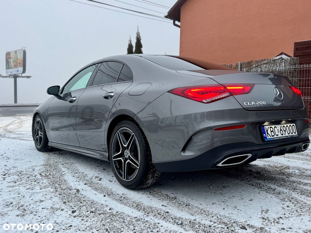 Mercedes-Benz CLA 200 AMG Line 7G-DCT - 24