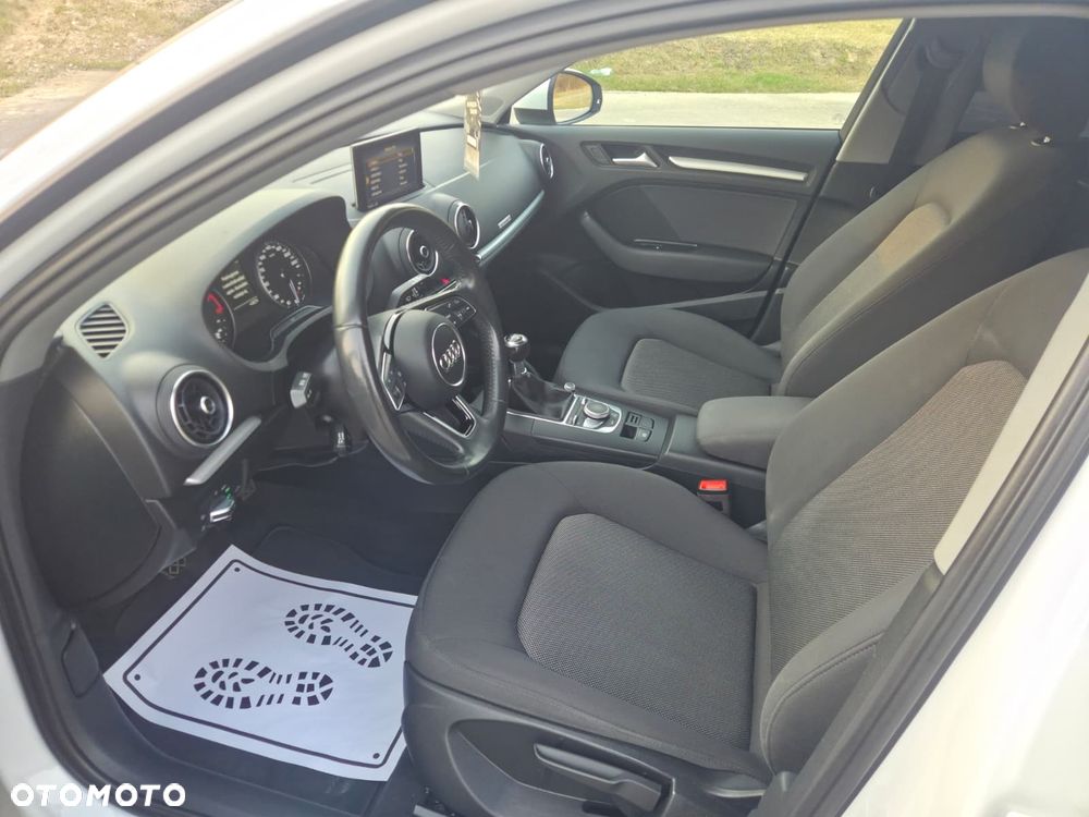 Audi A3 Sportback 1.4 TFSI g-tron sport - 13