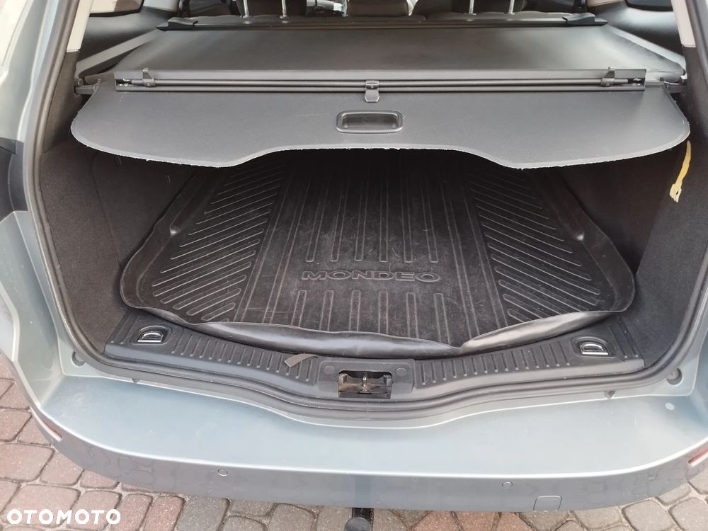 Ford Mondeo 2.0 TDCi Titanium - 14