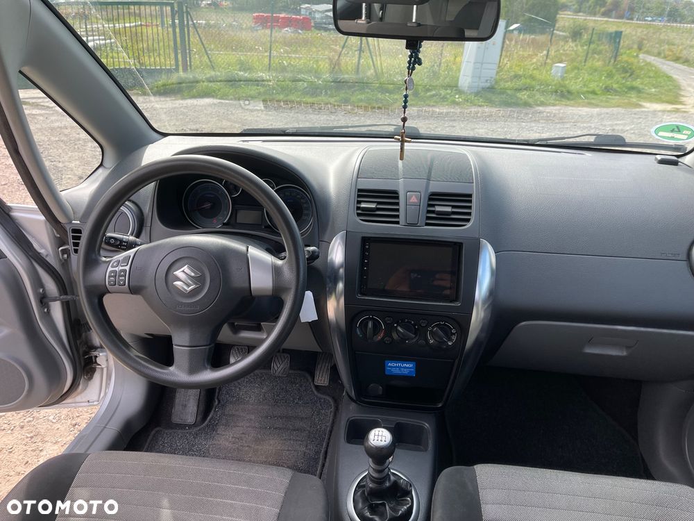 Suzuki SX4 - 15