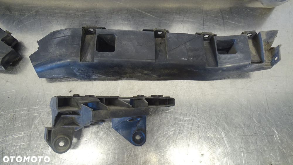 ŚLIZG ZDERZAKA TYŁ KPL SEAT ALTEA XL 1.6 5P8807863 5P8807375  5P8807376  5P8807377   5P8807375 - 2