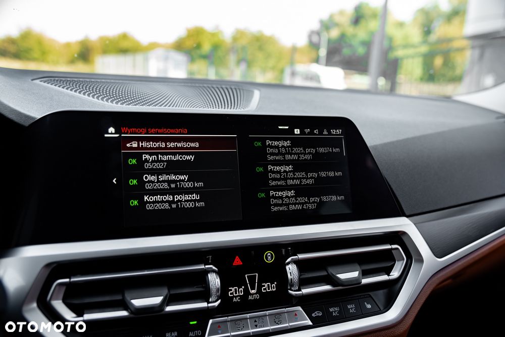 BMW Seria 3 330d xDrive M Sport - 35