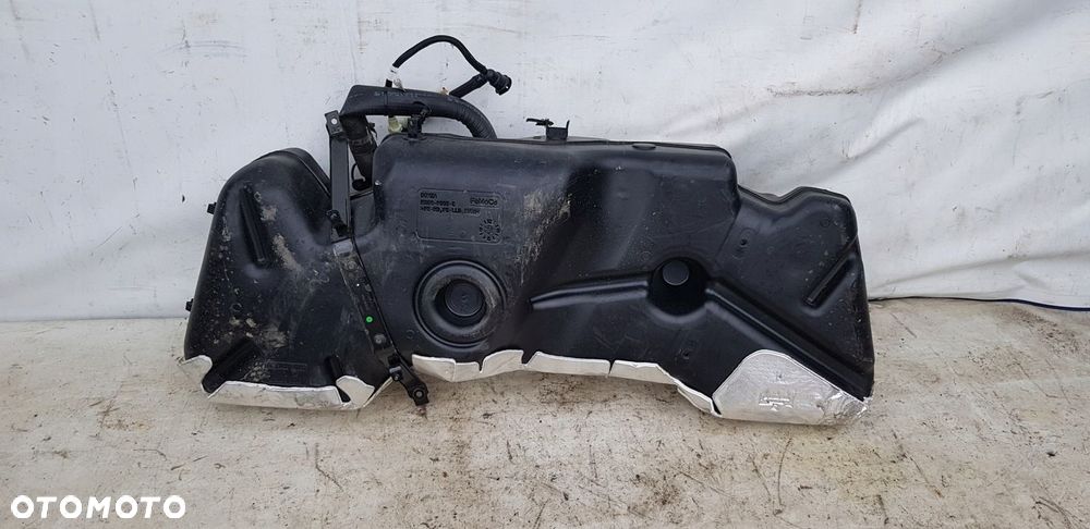 zbiornik pompa paliwa Ford Kuga mk3 2.5 - 6