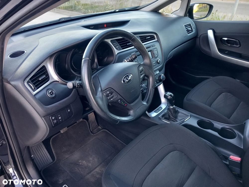 Kia Ceed 1.4 CVVT ISG Vision - 15