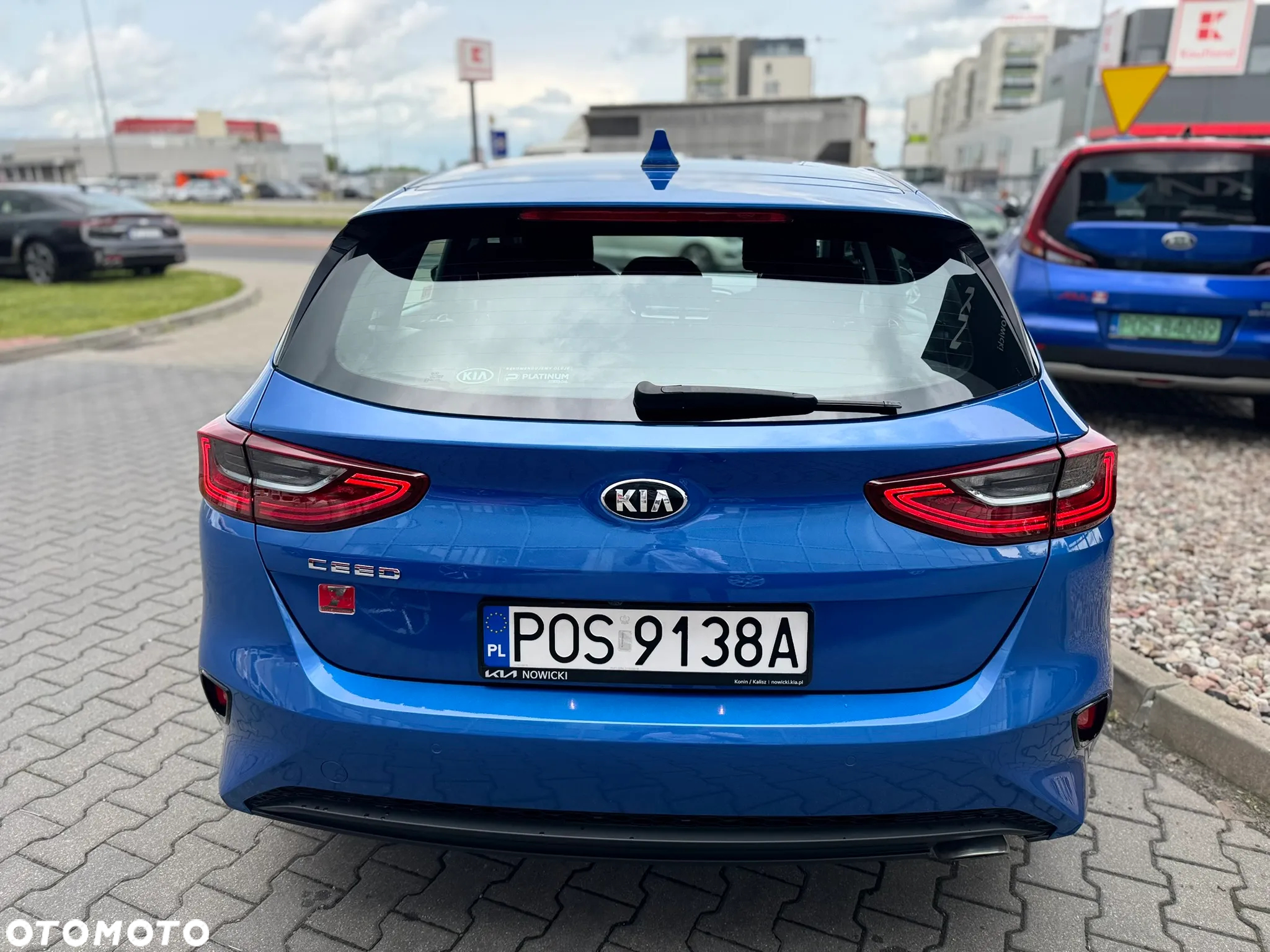 Kia Ceed - 4