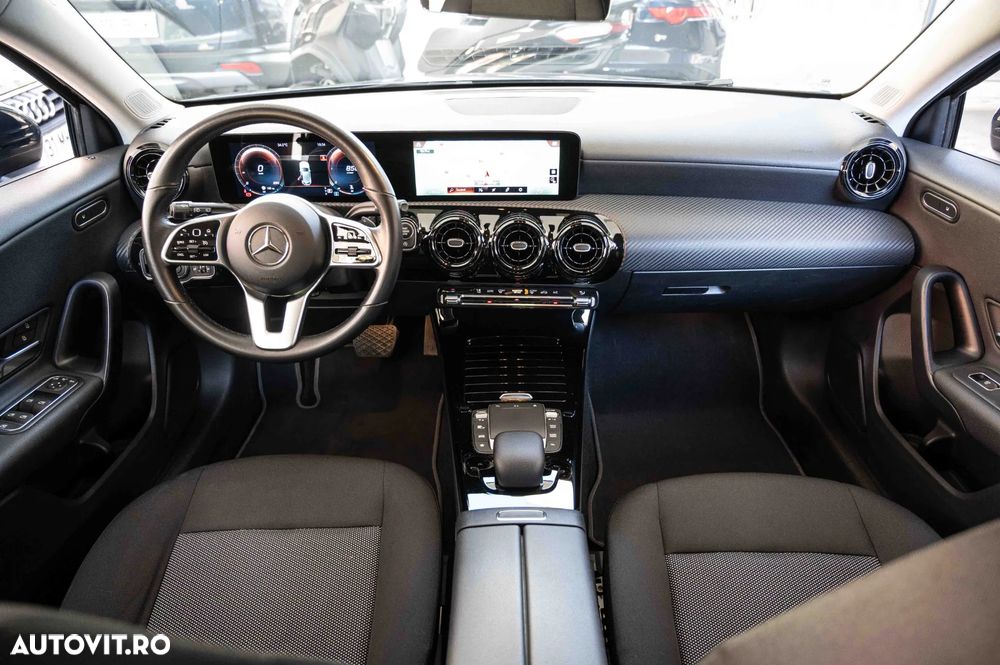 Mercedes-Benz A 180 d 7G-DCT Edition 2020 - 31