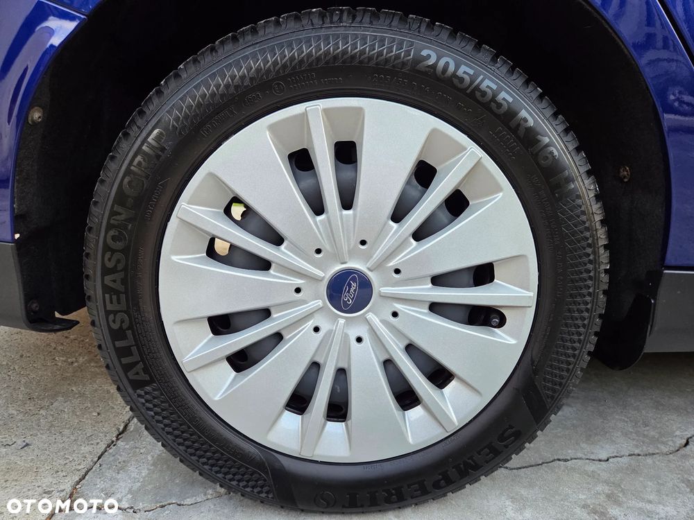 Ford Focus 1.0 EcoBoost Trend - 25
