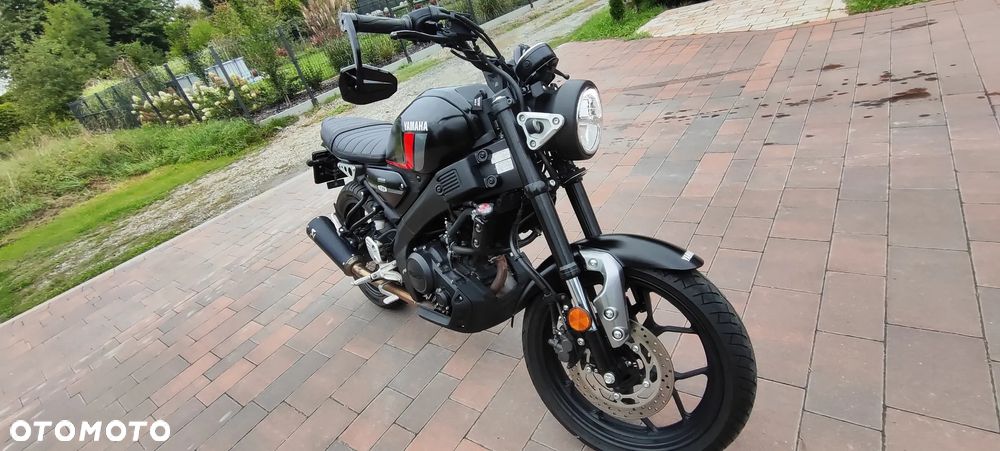 Yamaha XSR - 4