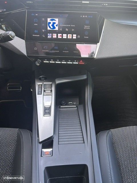 Peugeot 408 1.6 Hybrid GT e-EAT8 - 10