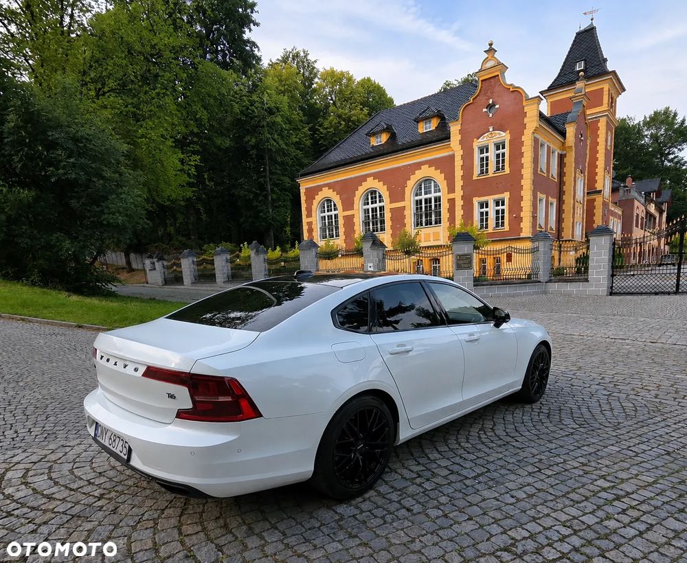 Volvo S90 T6 AWD Momentum - 4