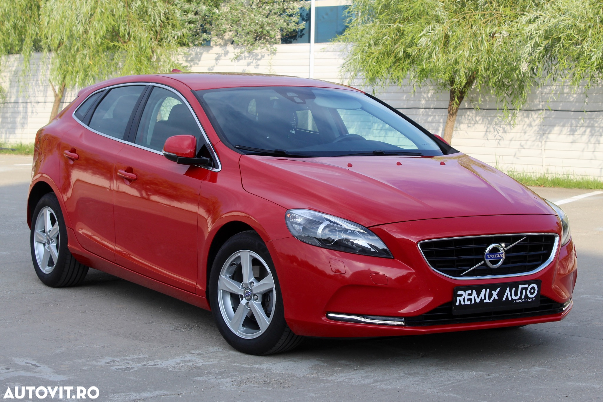 Volvo V40 D2 Momentum - 9
