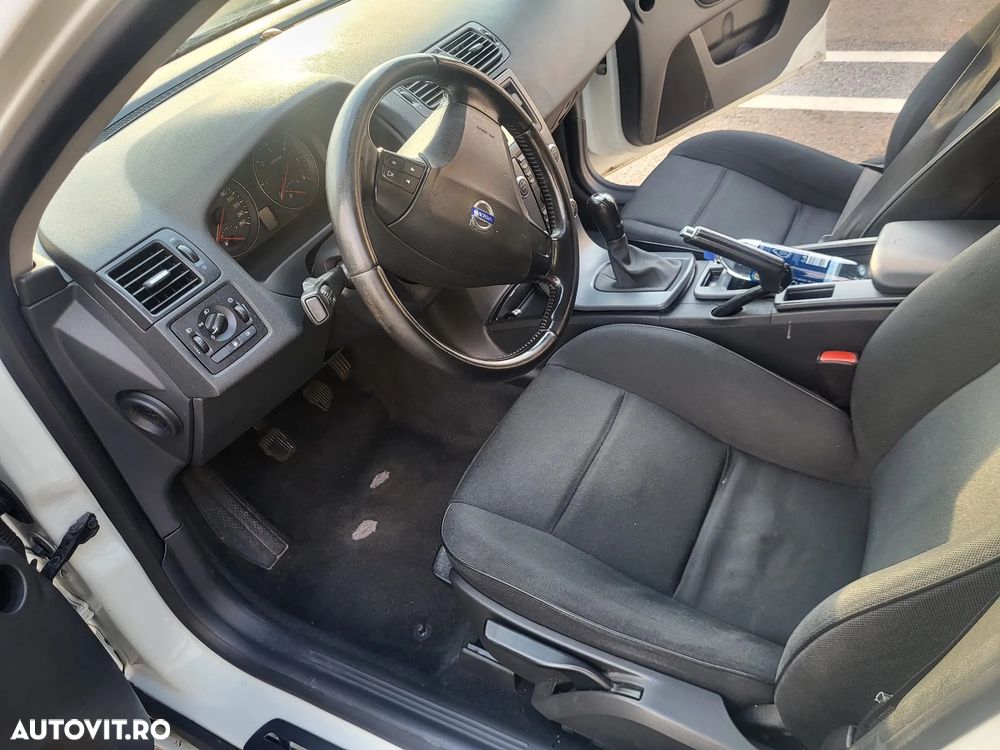 Volvo V50 D2 Business Edition - 4