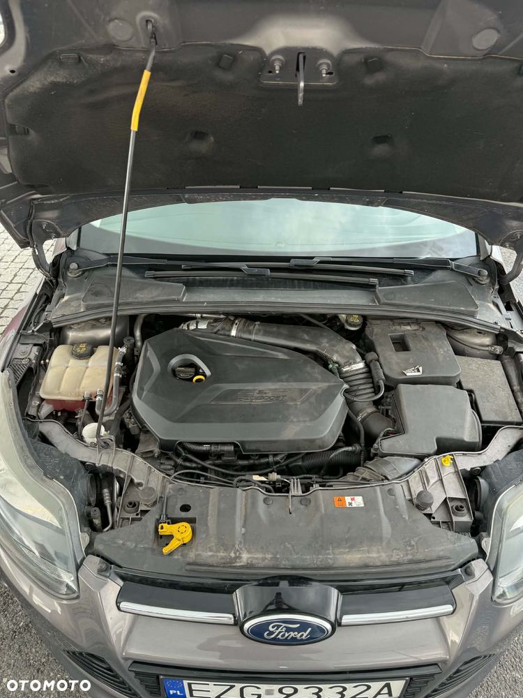 Ford Focus 1.6 EcoBoost Titanium - 9