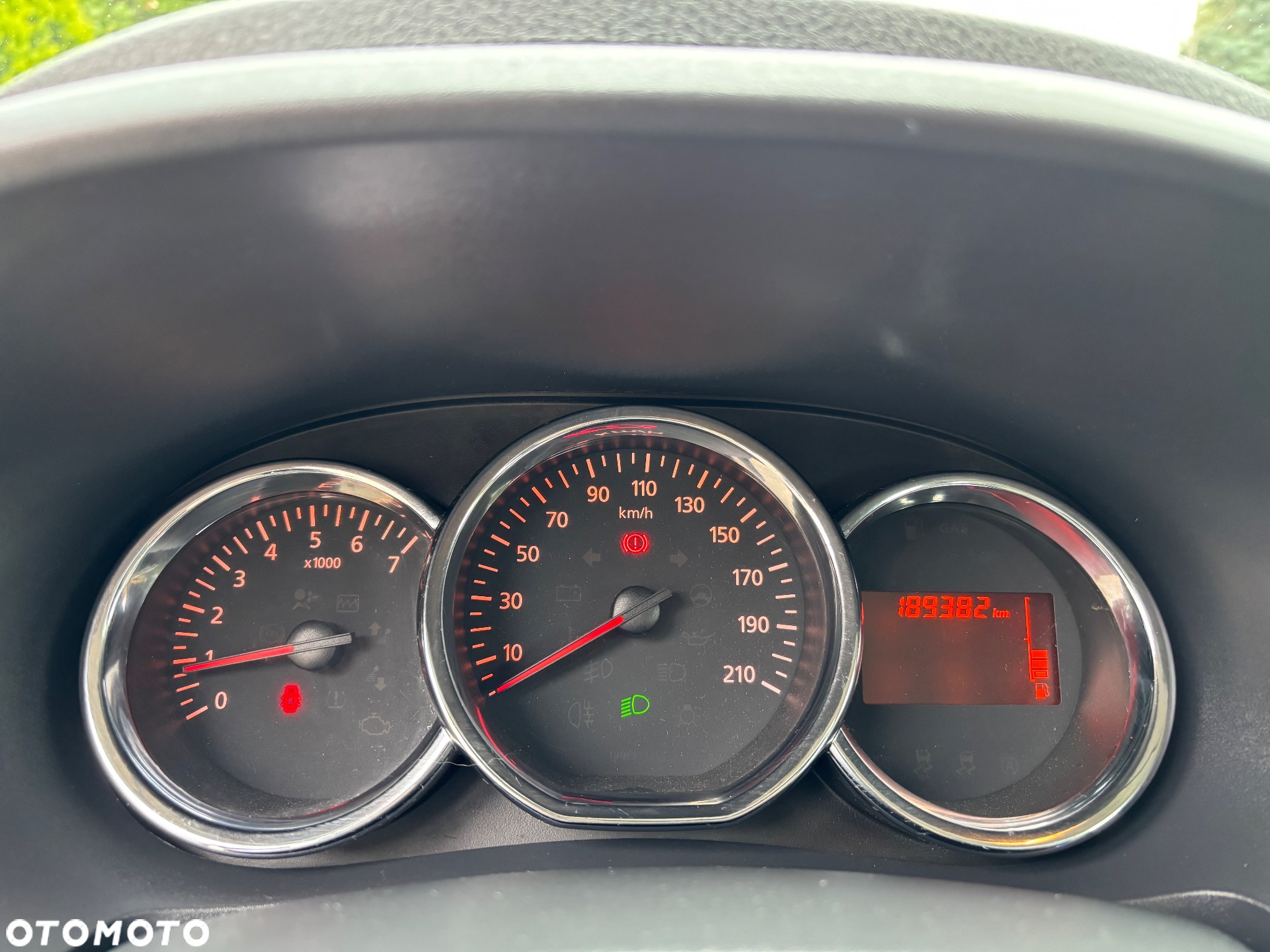 Dacia Dokker 1.6 MPI 85 Ambiance - 11
