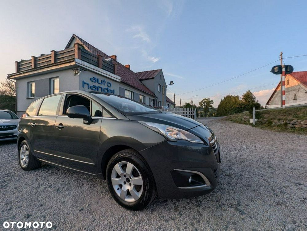 Peugeot 5008 - 14
