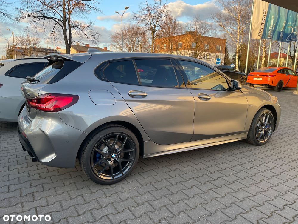 BMW Seria 1 120i M Sport - 4