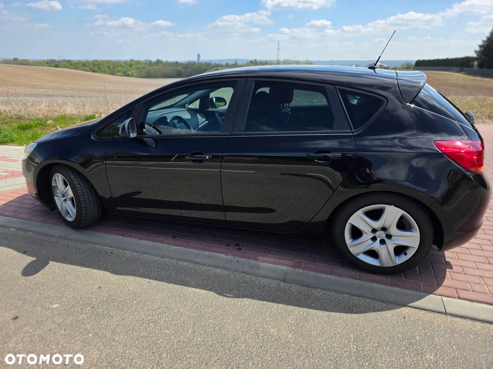 Opel Astra - 15