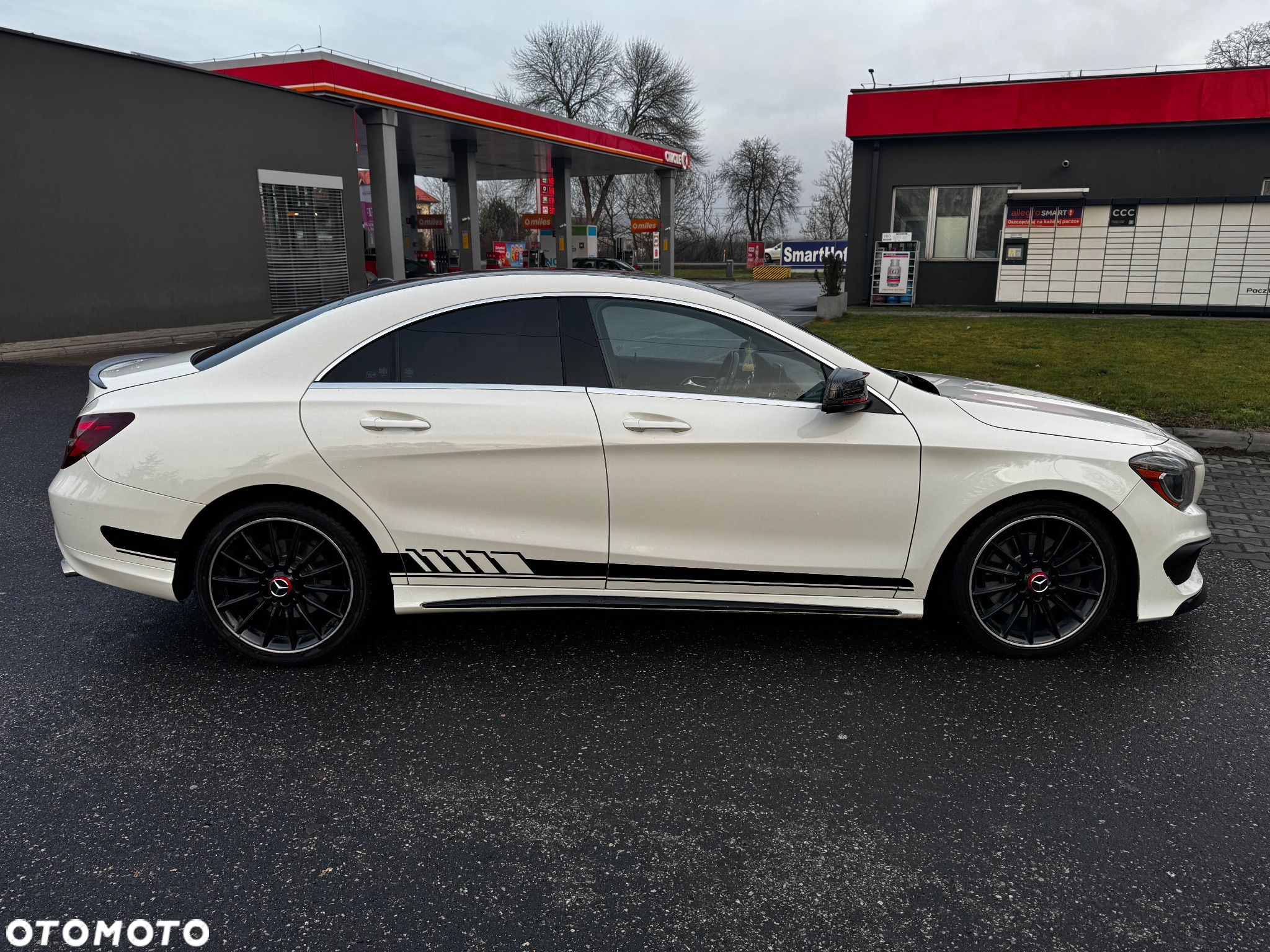 Mercedes-Benz CLA 250 4-Matic AMG Line - 2