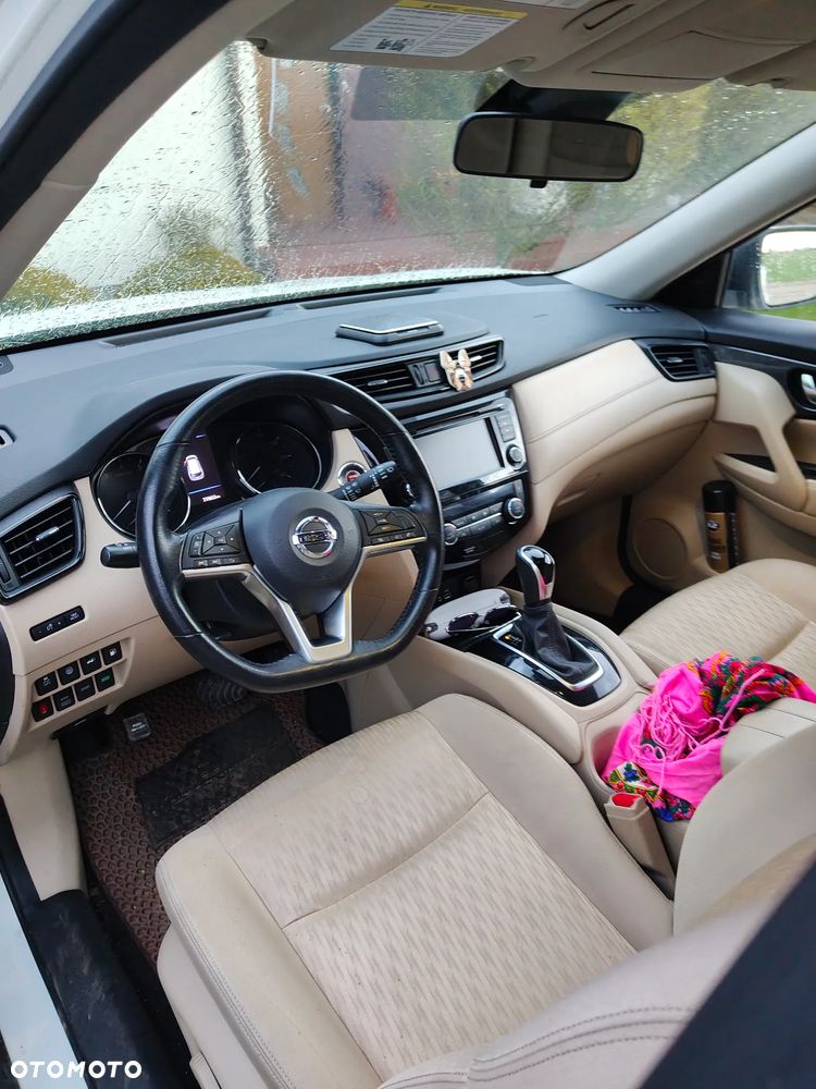 Nissan Rogue - 9