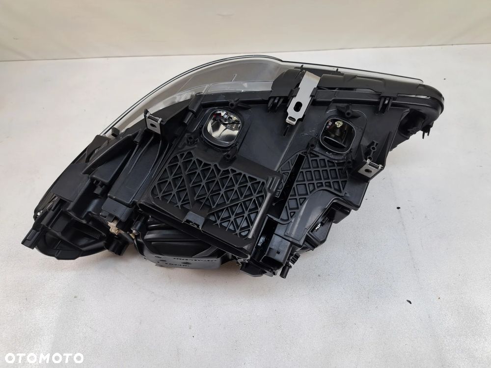 REFLEKTOR PRAWY XENON BMW 5 F10 F11 LIFT EUROPA - 8