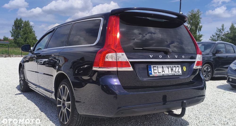 Volvo V70 D4 Momentum - 3