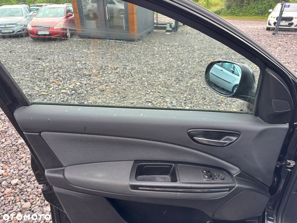 Fiat Bravo 1.6 Multijet 16V Dynamic Euro5 - 11