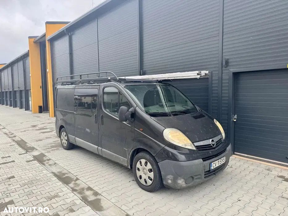 Opel Vivaro L2H1 - 1
