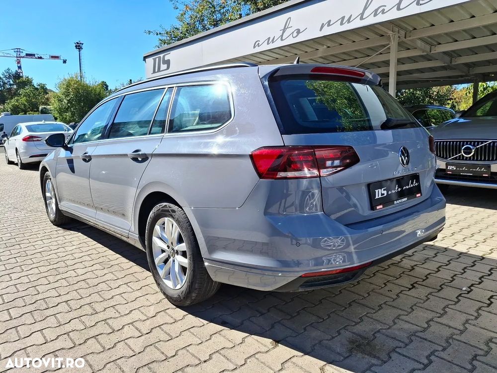 Volkswagen Passat 2.0 TDI DSG Comfortline - 4