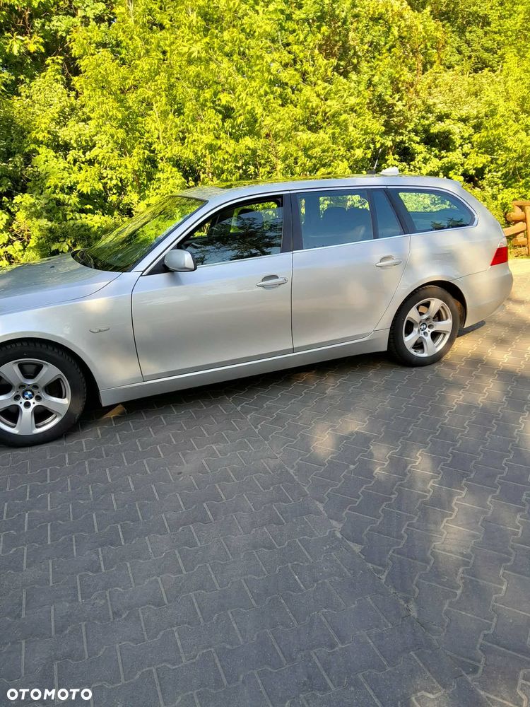 BMW Seria 5 520d - 12