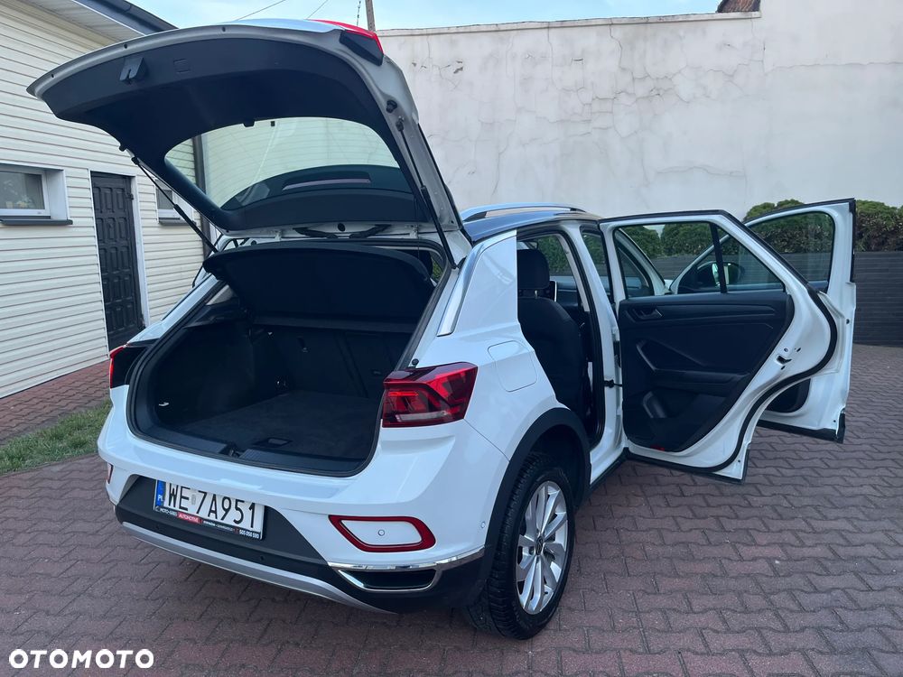 Volkswagen T-Roc 1.5 TSI Style - 27