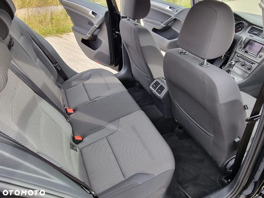 Volkswagen Golf 1.4 TSI BlueMotion Technology Comfortline - 26