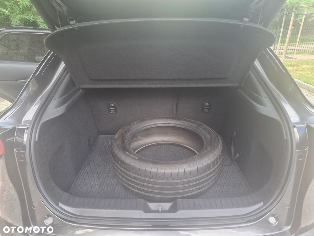 Mazda CX-30 2.0 mHEV Hikari AWD - 16