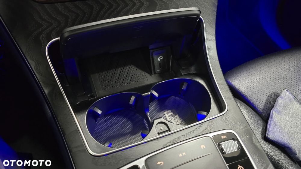 Mercedes-Benz GLC 300 de 4Matic 9G-TRONIC AMG Line Plus - 25