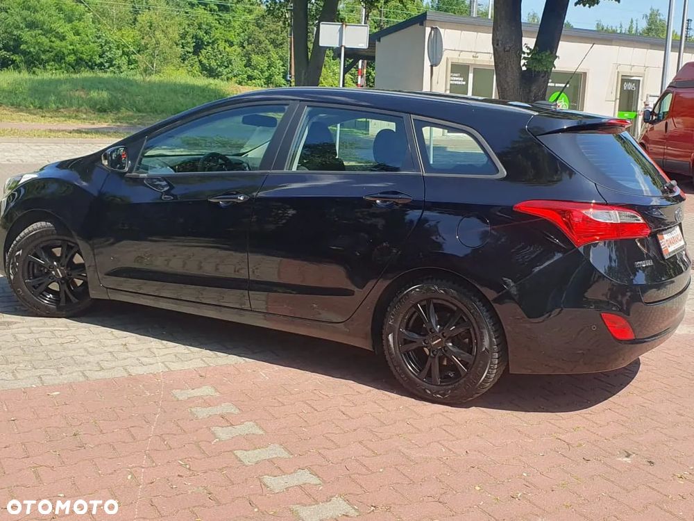 Hyundai i30 1.4 Trend - 25