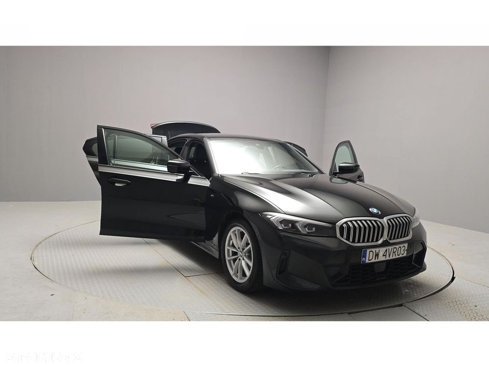 BMW Seria 3 320d xDrive mHEV M Sport - 14