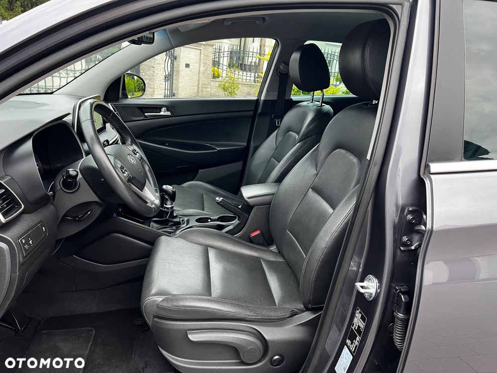 Hyundai Tucson blue 1.6 GDi 2WD Navi - 16