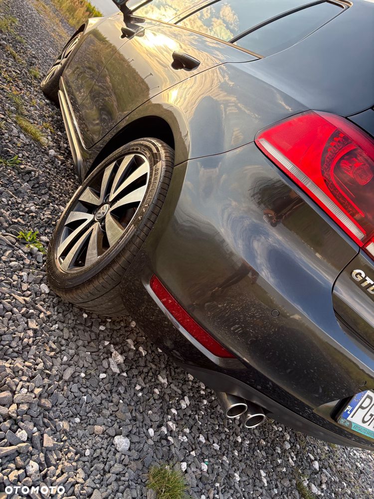Volkswagen Golf 2.0 TDI DPF GTD - 13