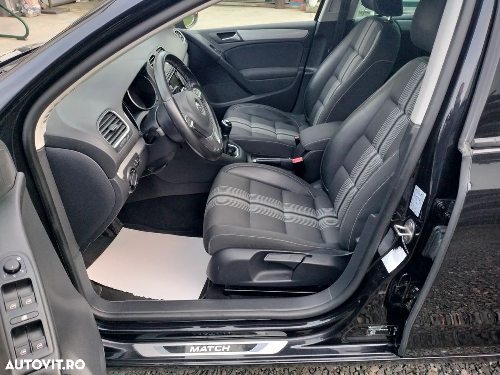 Volkswagen Golf 1.6 TDI DPF Style - 37