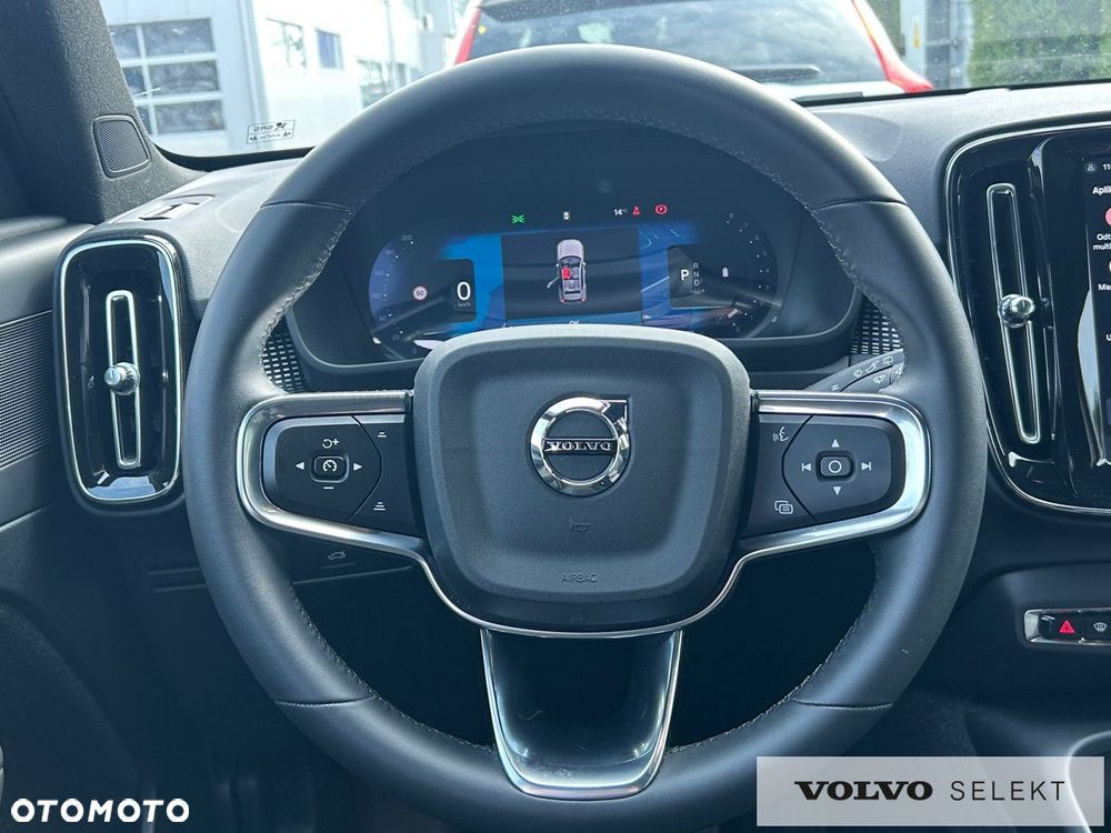 Volvo XC 40 - 26