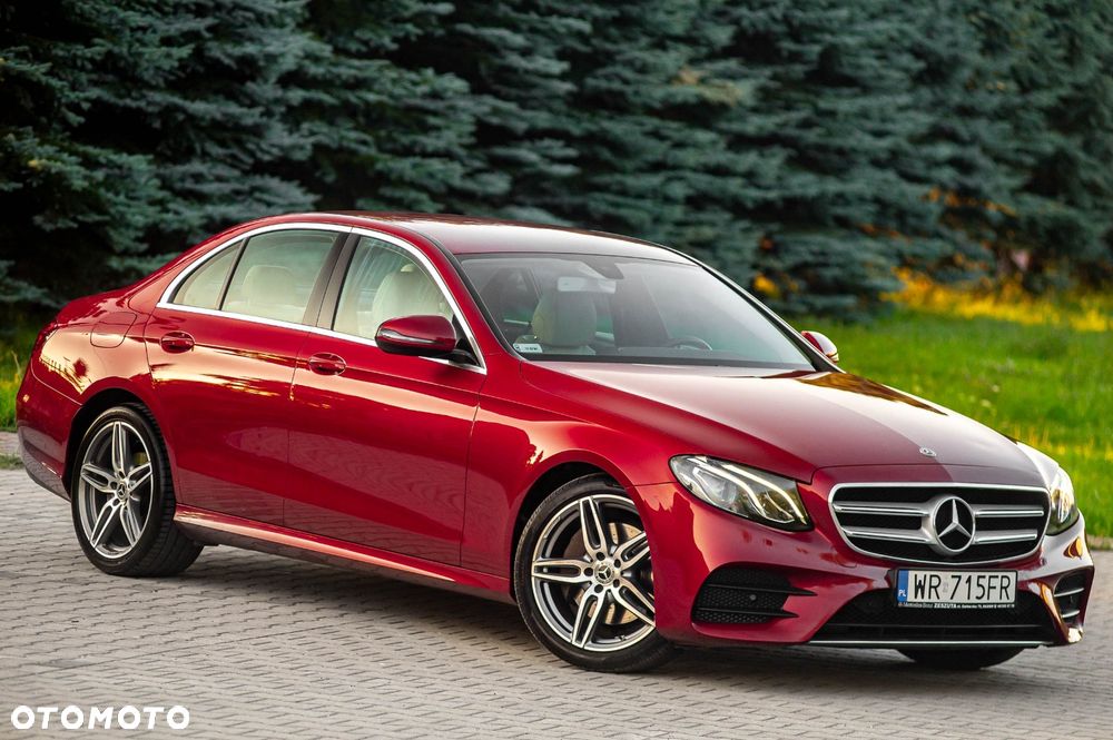 Mercedes-Benz Klasa E 220 d 4-Matic 9G-TRONIC - 1