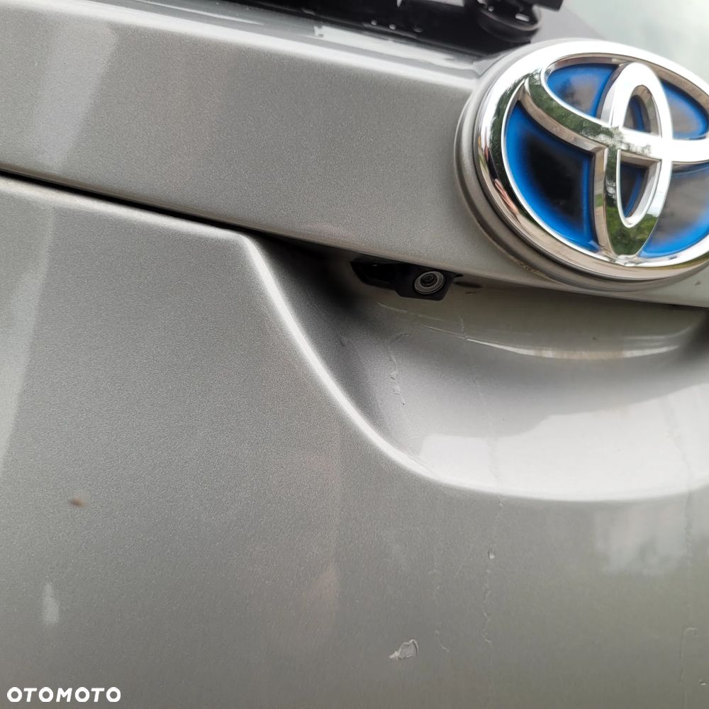 Toyota Auris 1.8 HSD Luna - 12
