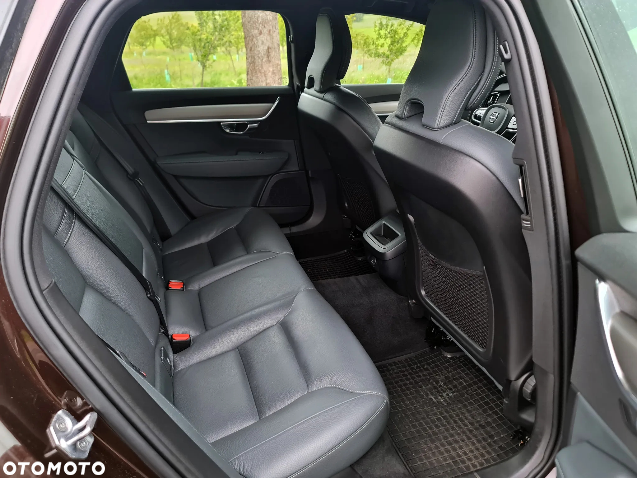 Volvo V90 B4 D Geartronic Momentum Pro - 12