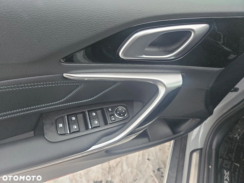Kia XCeed 1.6 T-GDI Tribute DCT - 12