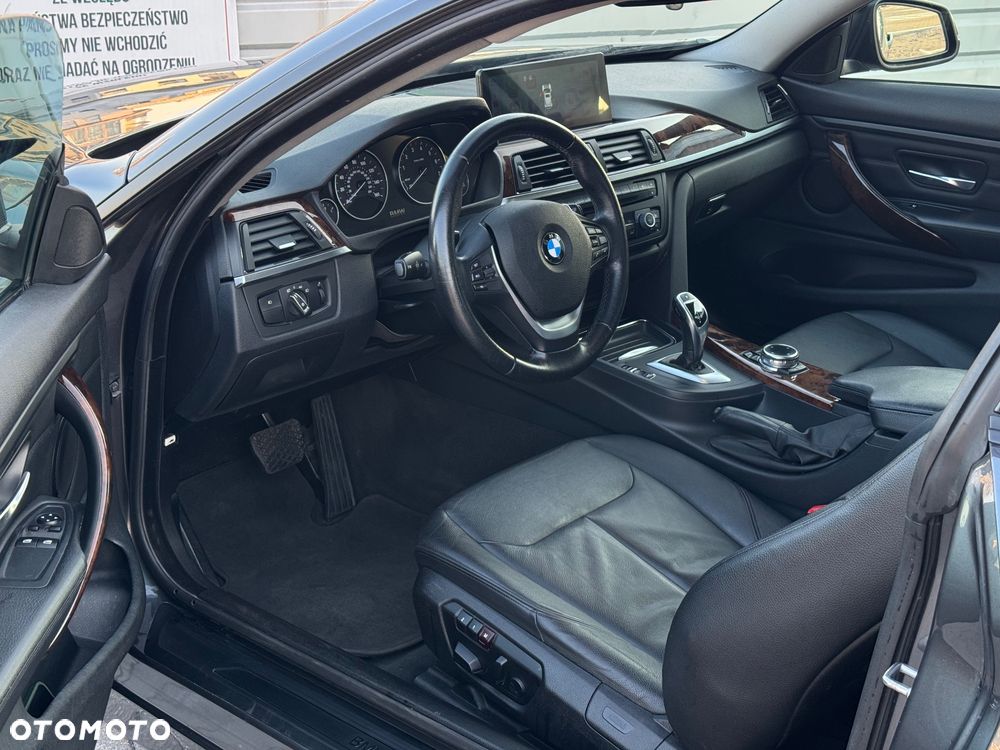 BMW Seria 4 435i Luxury Line - 12