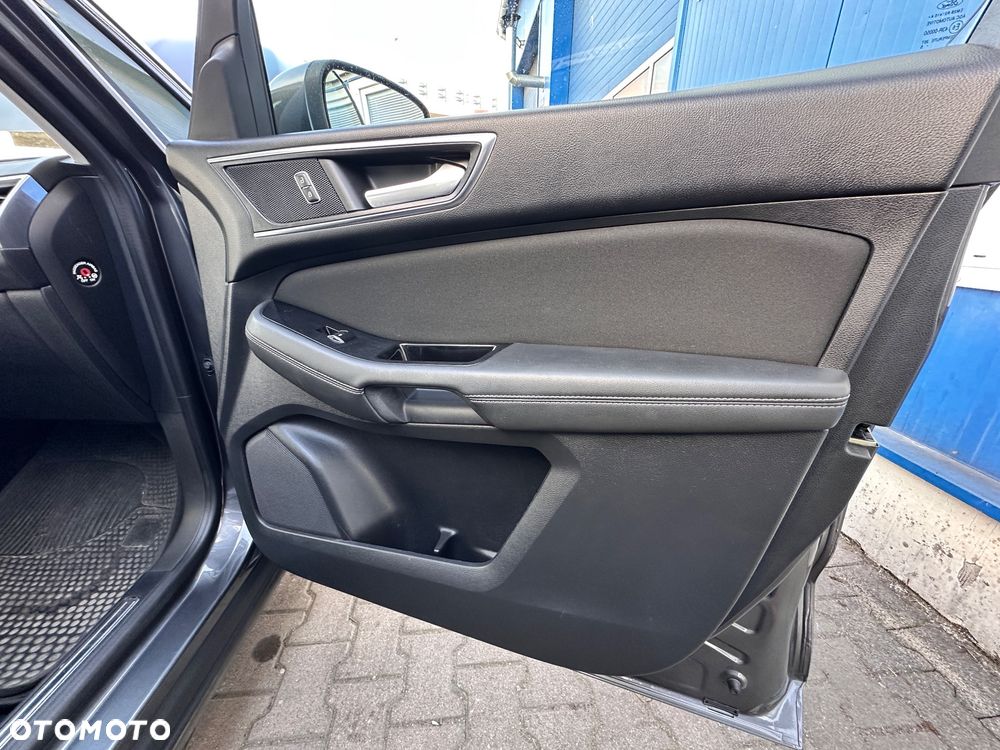 Ford S-Max 2.0 TDCi Bi-Turbo Titanium - 32