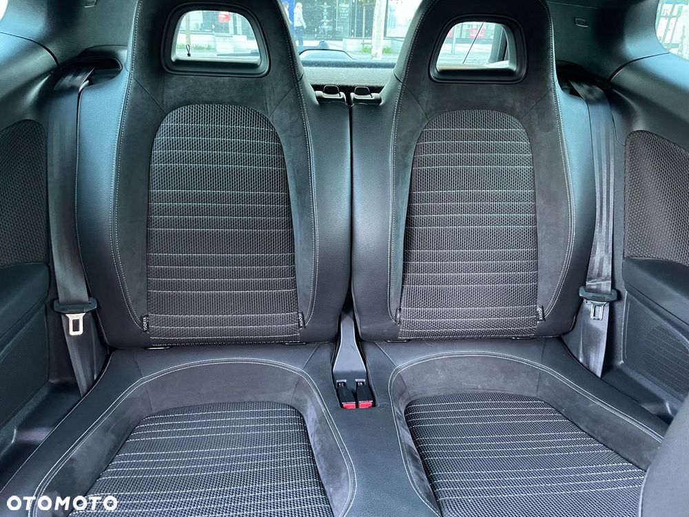 Volkswagen Scirocco 1.4 TSI Edition - 12