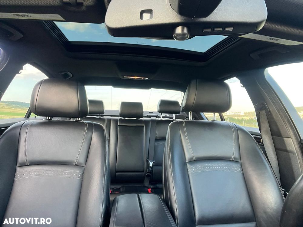 BMW Seria 5 535i xDrive AT - 11