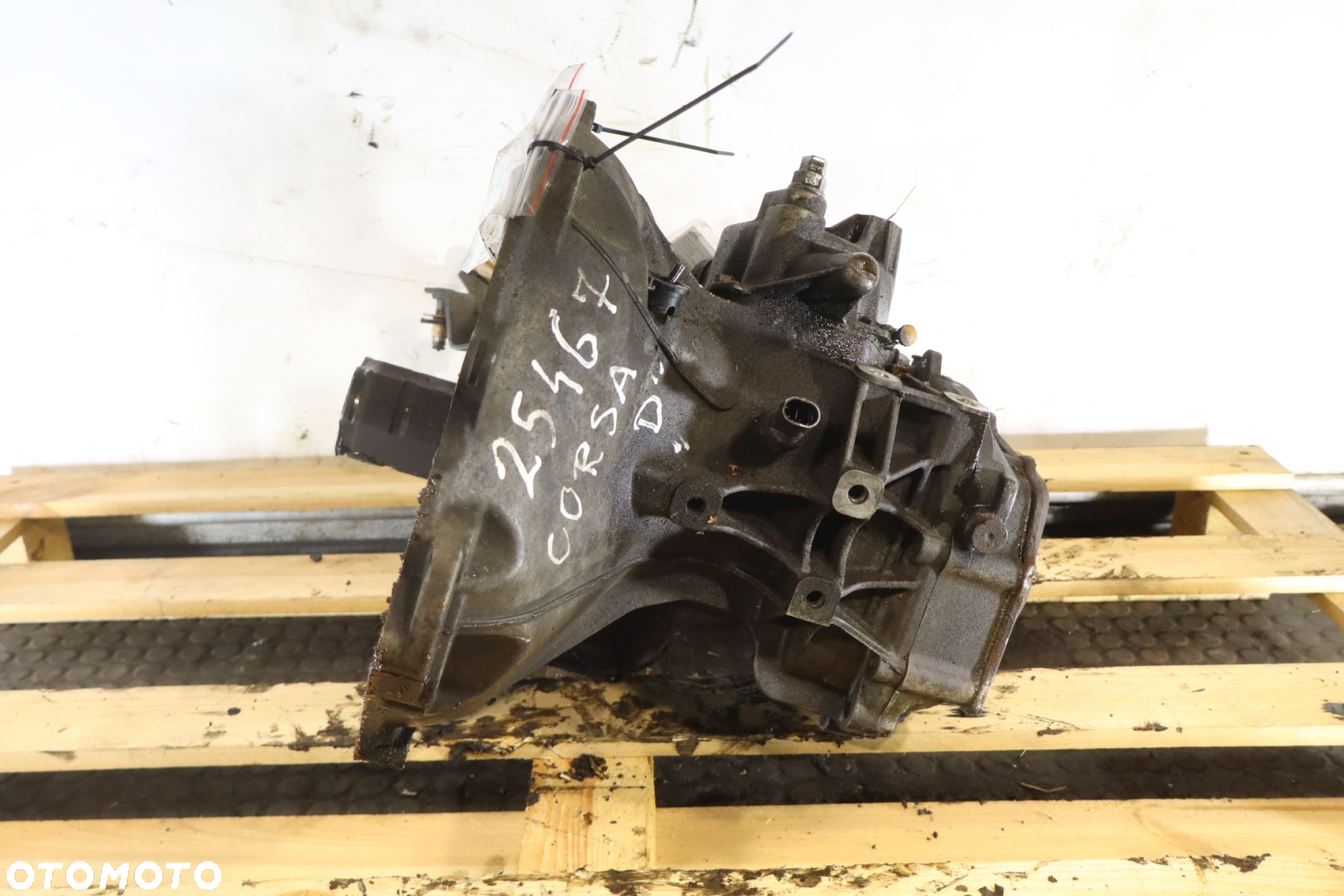 SKRZYNIA BIEGÓW 5 BIEGOWA OPEL CORSA D 1.0 F13MC429 - 3