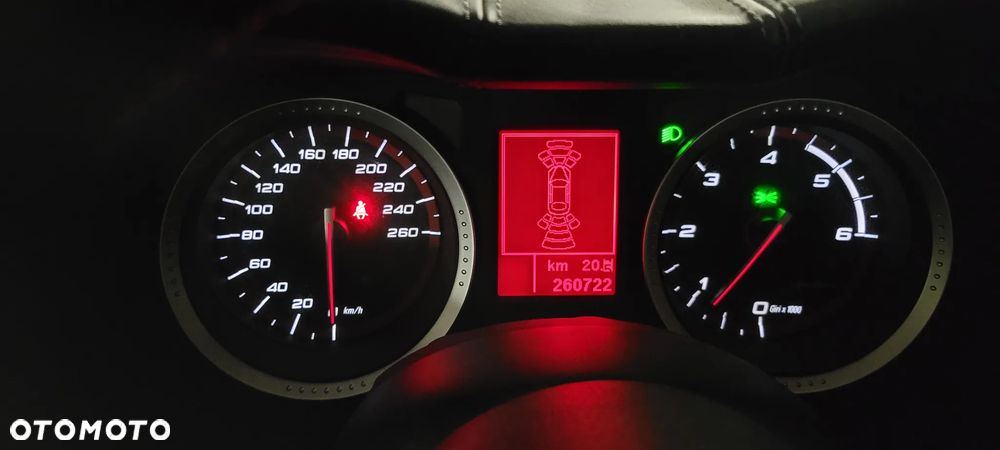 Alfa Romeo 159 Sportwagon ver-159-2-4jtdm-q4-distinctive - 18