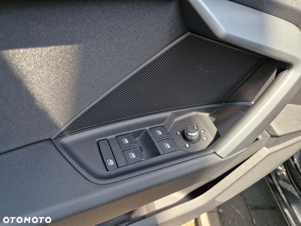 Audi A3 Sportback 35 TFSI mHEV Advanced S tronic - 16
